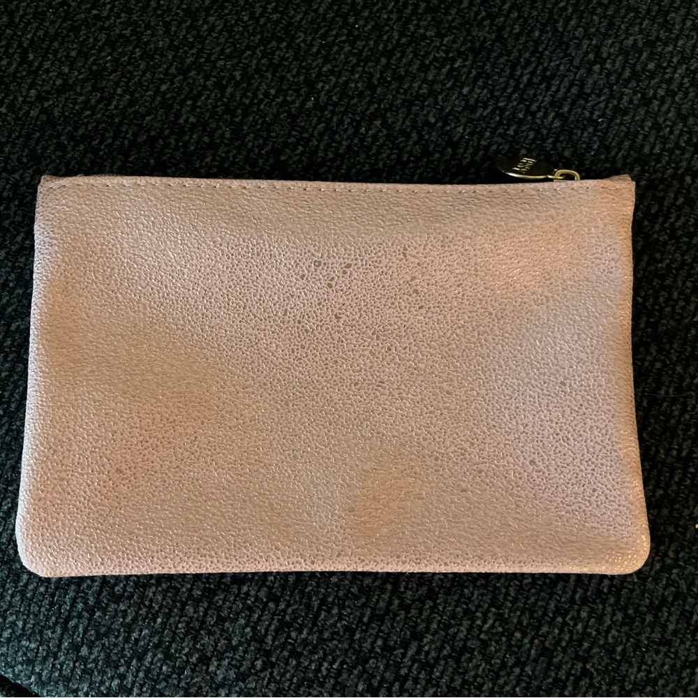 Ipsy makeup bag